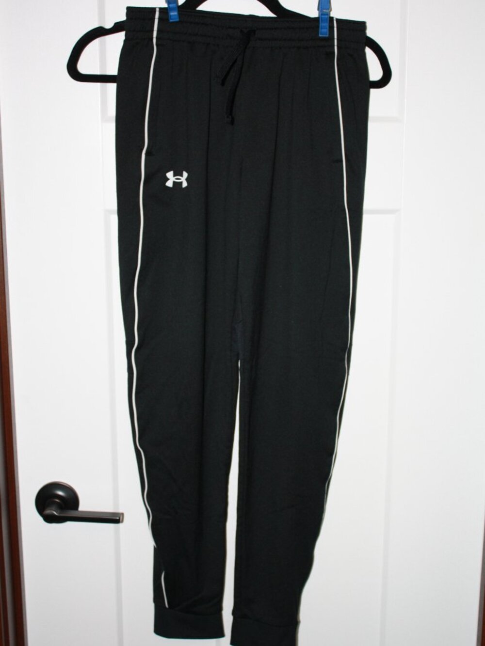 Under Armour, Boys, Black Sweatpants, Size YL